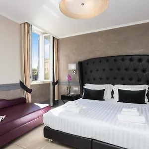 https://piazza-venezia.it-romehotels.com